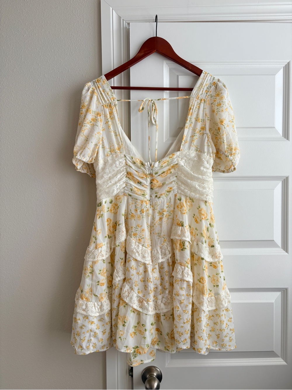 Altar'd State XL White and Yellow Floral Lace-Tier Dress mini ruffles - Picture 8 of 9